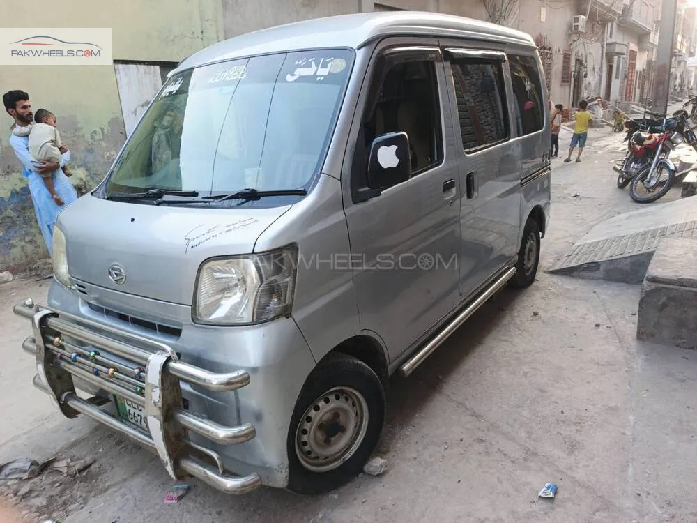 ڈائیہاتسو ہائی جیٹ 2010 for Sale in گجرانوالہ ڈائیہاتسو ہائی جیٹ 2010 for Sale in گجرانوالہ Image-3