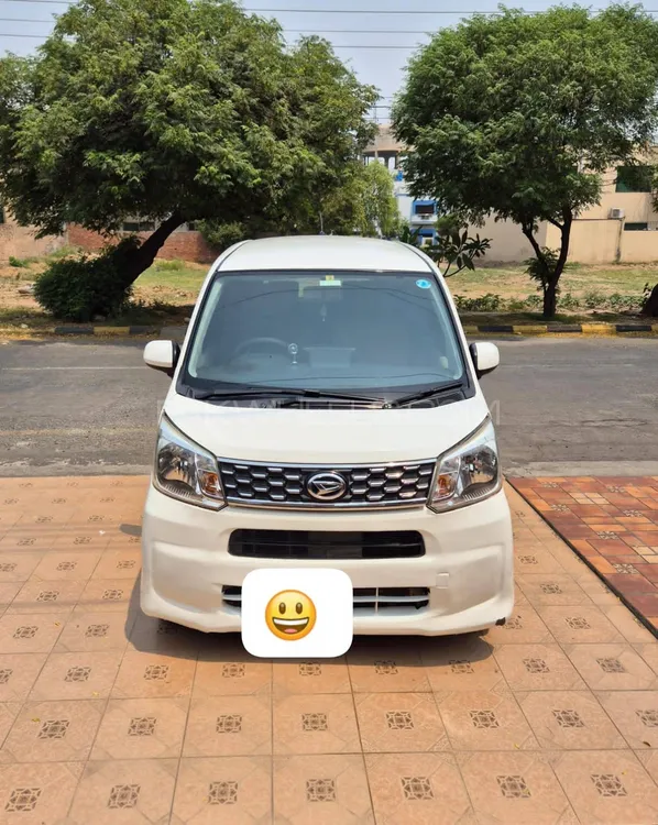 Daihatsu Move 2015 for Sale in Lahore Image-1
