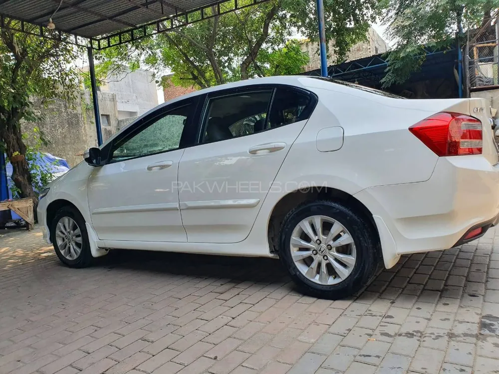 Honda City 2017 for Sale in Lahore Honda City 2017 for Sale in Lahore Image-3