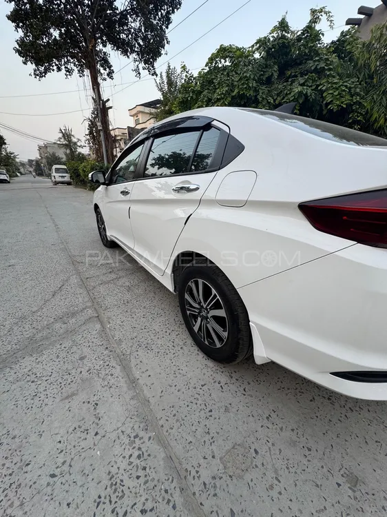 Honda City 2025 for Sale in Lahore Honda City 2025 for Sale in Lahore Image-6