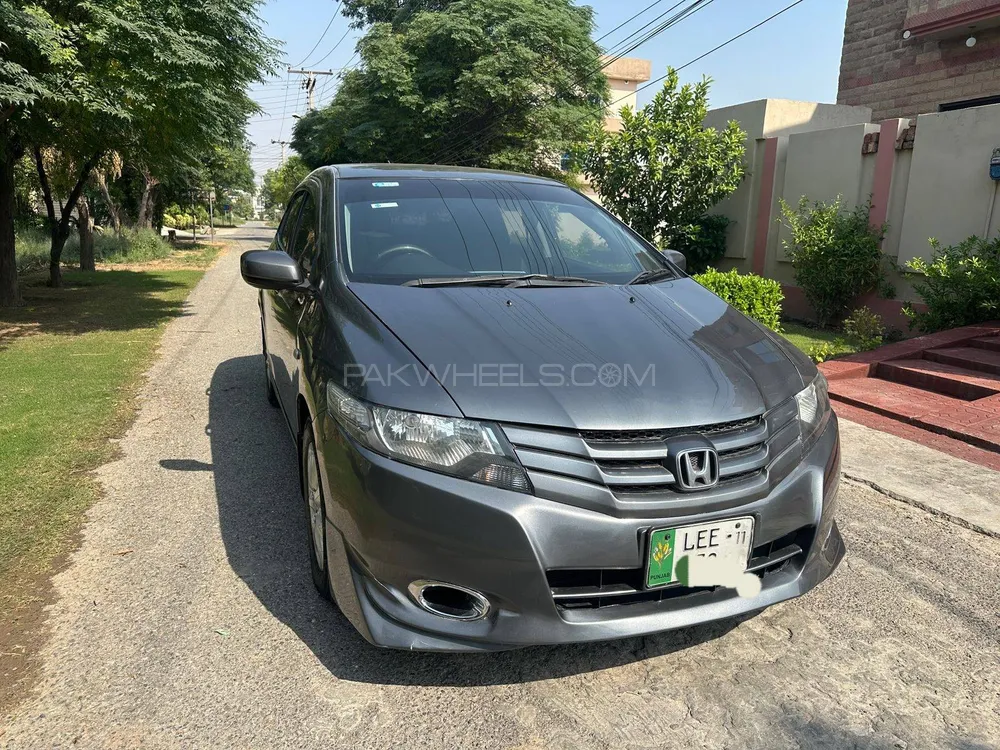 Honda City 2011 for Sale in Lahore Image-1