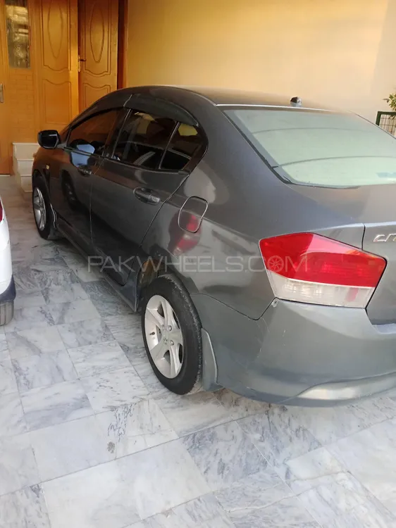 Honda City 2010 for Sale in Islamabad Image-1