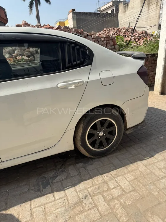 Honda City 2016 for Sale in Sialkot Honda City 2016 for Sale in Sialkot Image-9