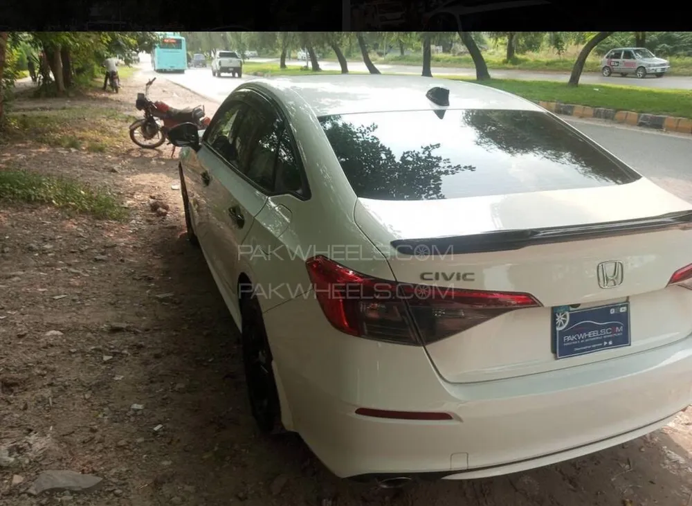 Honda Civic 2023 for Sale in Haripur Honda Civic 2023 for Sale in Haripur Image-4