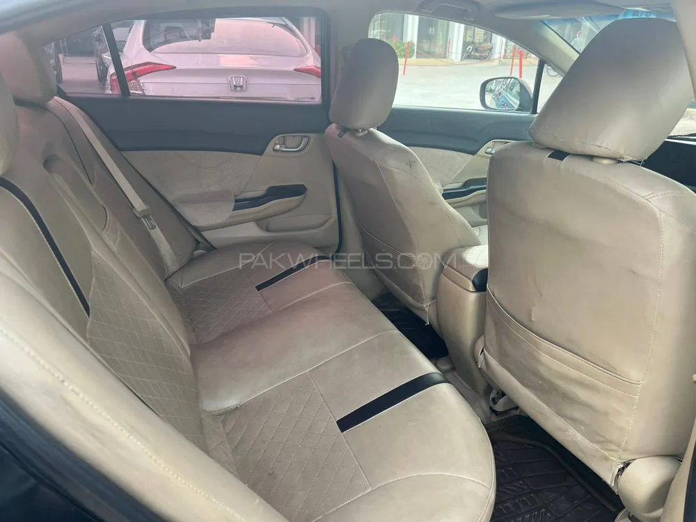 Honda Civic 2013 for Sale in Karachi Honda Civic 2013 for Sale in Karachi Image-9