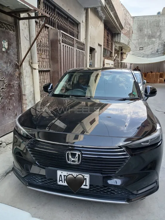 Honda HR-V 2023 for Sale in Lahore Image-1
