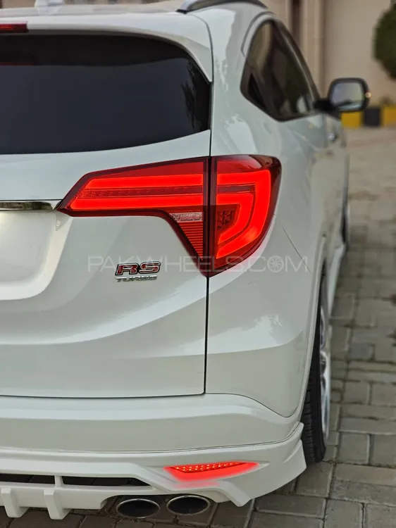 Honda Vezel 2018 for Sale in Islamabad Honda Vezel 2018 for Sale in Islamabad Image-12