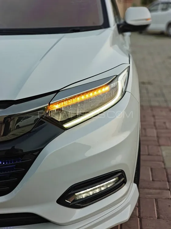 Honda Vezel 2018 for Sale in Islamabad Honda Vezel 2018 for Sale in Islamabad Image-14