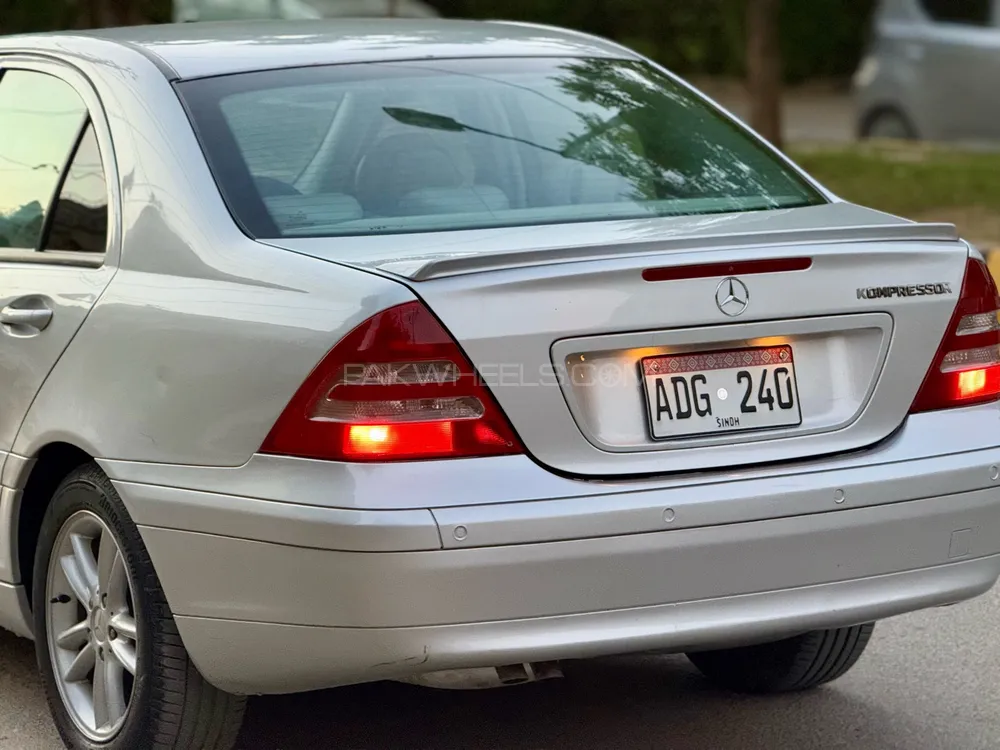 Mercedes Benz C Class 2001 for Sale in Karachi Mercedes Benz C Class 2001 for Sale in Karachi Image-10