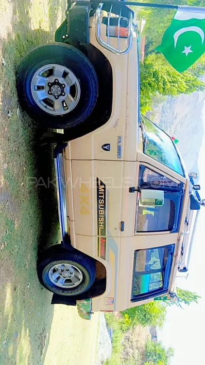 Mitsubishi Pajero 1986 for Sale in Rawalpindi Image-1