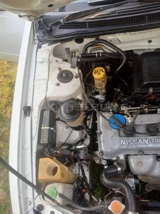 Nissan Sunny 2001 for Sale in Swabi Image-1