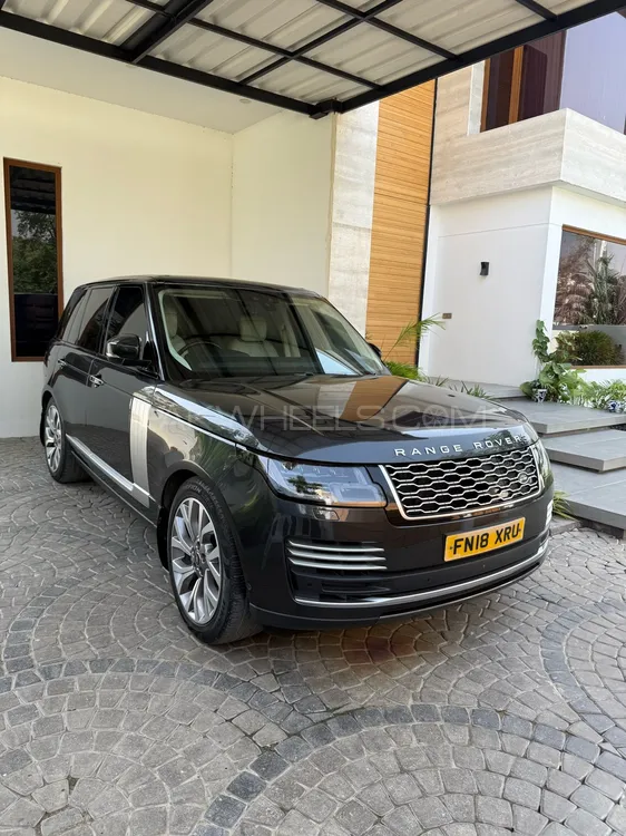 Range Rover Autobiography 2018 for Sale in Karachi Range Rover Autobiography 2018 for Sale in Karachi Image-5