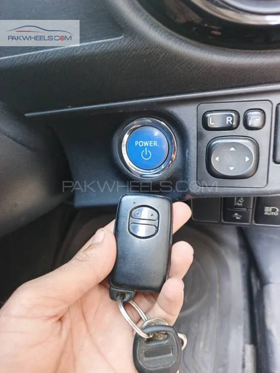 Toyota Aqua 2017 for Sale in Islamabad Toyota Aqua 2017 for Sale in Islamabad Image-13