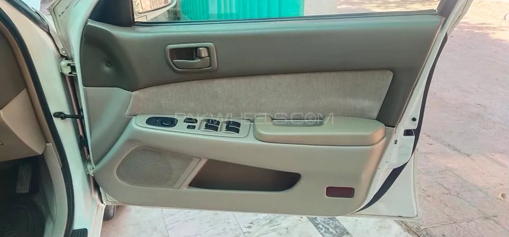 Toyota Camry 1996 for Sale in Sargodha Toyota Camry 1996 for Sale in Sargodha Image-4