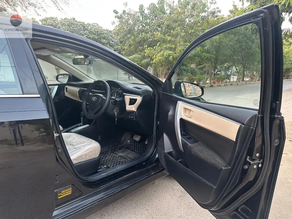 Toyota Corolla 2015 for Sale in Karachi Toyota Corolla 2015 for Sale in Karachi Image-17
