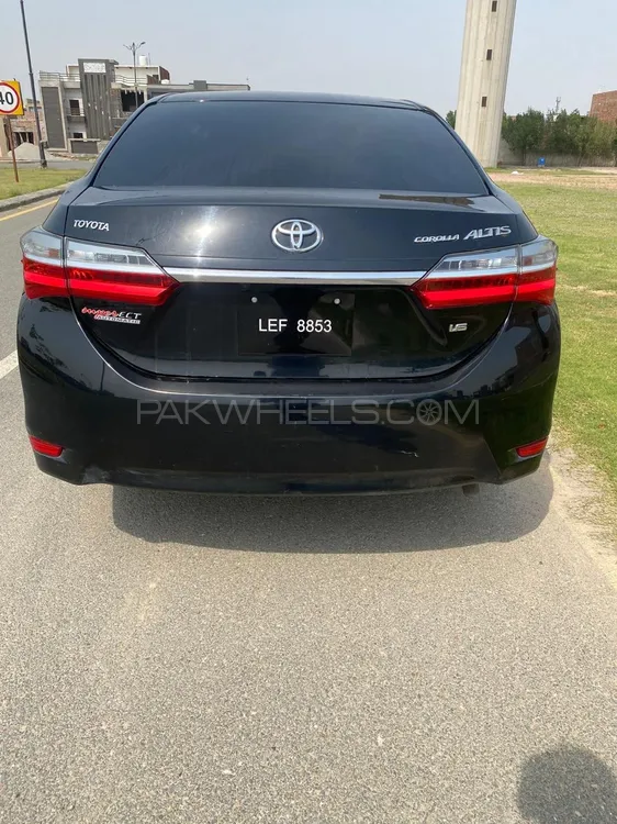 Toyota Corolla 2019 for Sale in Faisalabad Image-1