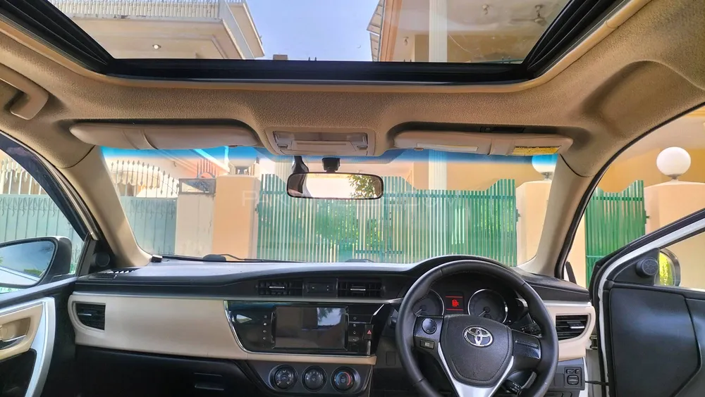 Toyota Corolla 2015 for Sale in Islamabad Toyota Corolla 2015 for Sale in Islamabad Image-10