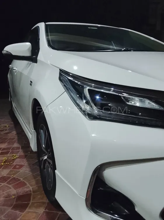 Toyota Corolla 2021 for Sale in Lahore Image-1
