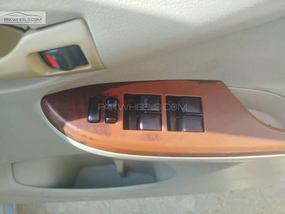 Toyota Corolla 2014 for Sale in Karachi Toyota Corolla 2014 for Sale in Karachi Image-11