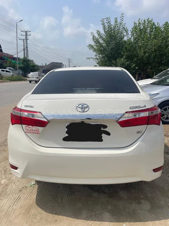 Toyota Corolla 2016 for Sale in Islamabad Image-1