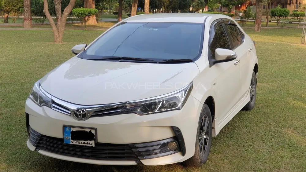 Toyota Corolla 2018 for Sale in Islamabad Image-1