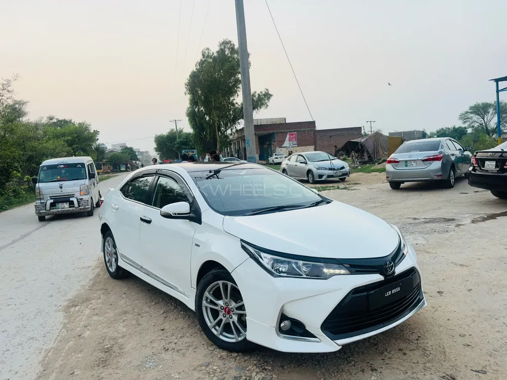 Toyota Corolla 2020 for Sale in Gujrat Image-1
