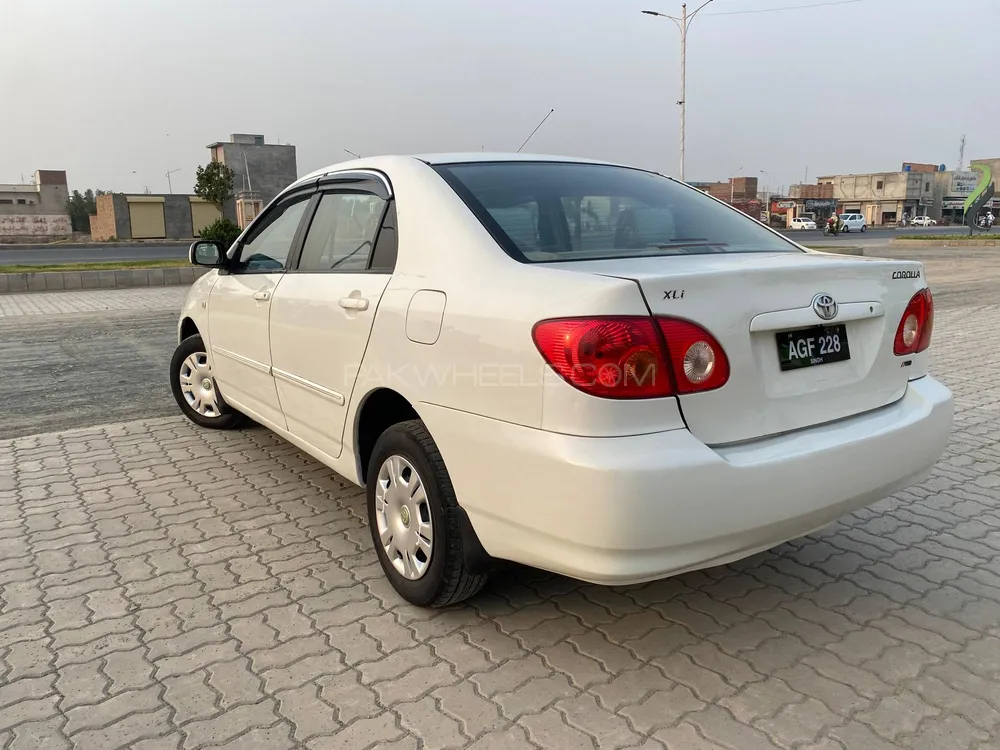 Toyota Corolla 2004 for Sale in Chunian Toyota Corolla 2004 for Sale in Chunian Image-1