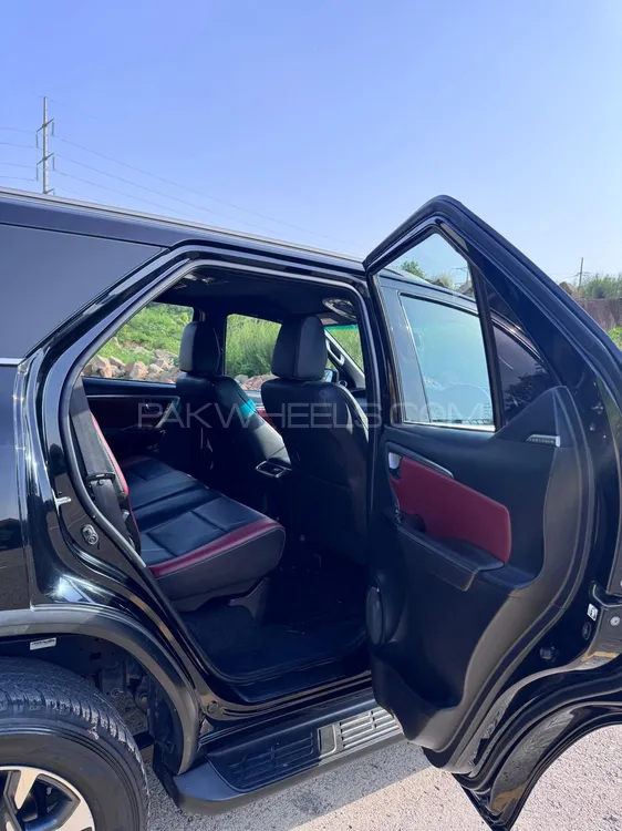 Toyota Fortuner 2023 for Sale in Islamabad Toyota Fortuner 2023 for Sale in Islamabad Image-14