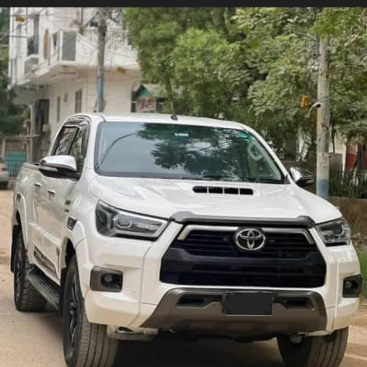 Toyota Hilux 2020 for Sale in Lahore Image-1