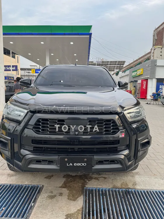Toyota Hilux 2019 for Sale in Multan Image-1