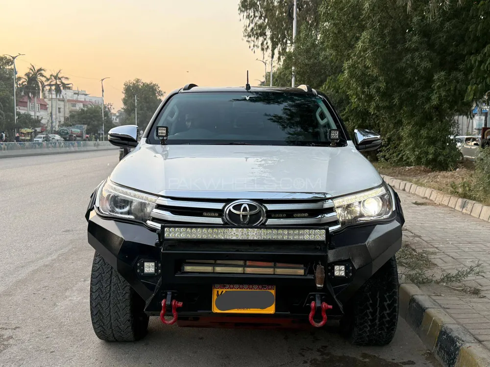 Toyota Hilux 2020 for Sale in Karachi Image-1