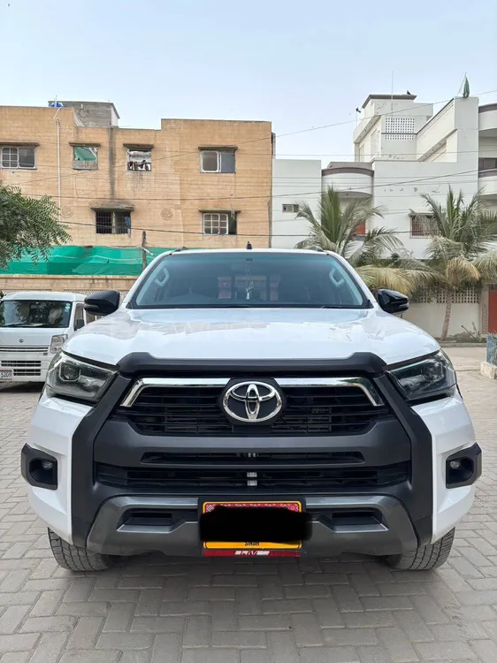 Toyota Hilux 2021 for Sale in Karachi Image-1