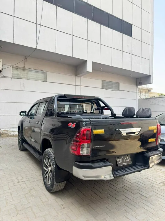 Toyota Hilux 2017 for Sale in Karachi Toyota Hilux 2017 for Sale in Karachi Image-1