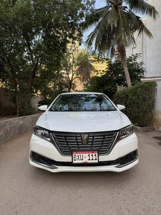 Toyota Premio 2017 for Sale in Karachi Image-1
