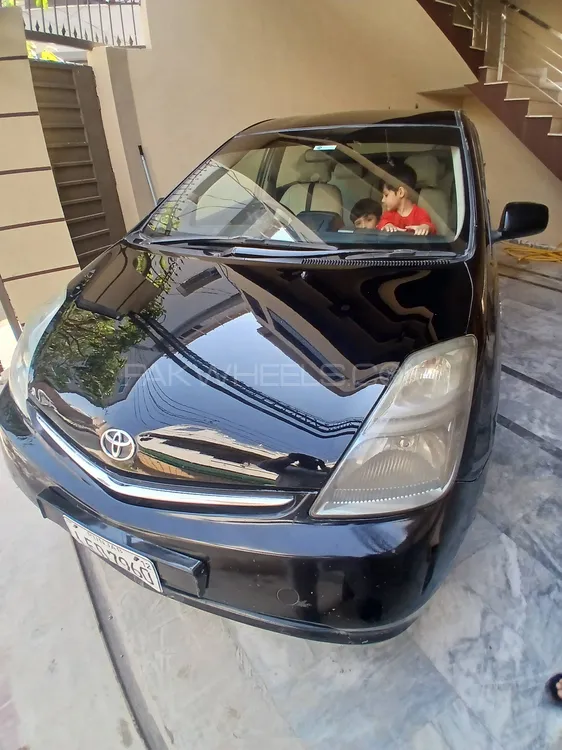 Toyota Prius 2008 for Sale in Islamabad Image-1