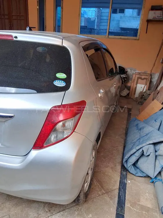 Toyota Vitz 2014 for Sale in Jhang Toyota Vitz 2014 for Sale in Jhang Image-2