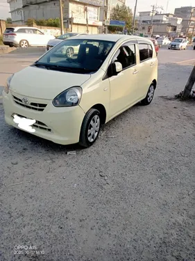 Daihatsu Mira 2012