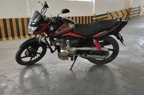 Honda CB 125F 2022