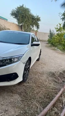 Honda Civic Oriel 1.8 i-VTEC CVT 2017