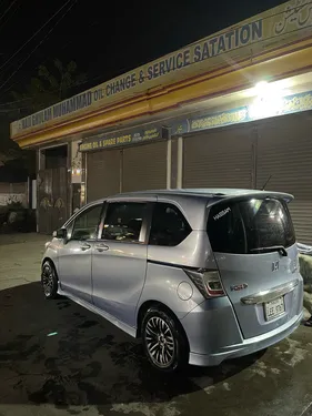 Honda Freed Hybrid G Honda Sensing 2014
