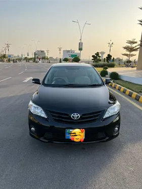 Toyota Corolla Altis Cruisetronic 1.6 2013