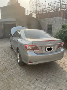 Toyota Corolla GLi 1.3 VVTi 2014