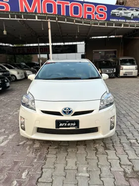 Toyota Prius G Touring Selection 1.8 2010