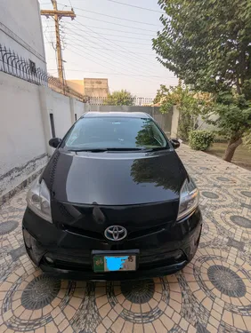 Toyota Prius G Touring Selection Leather Package 1.8 2012