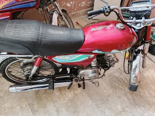 Yamaha Dhoom YD-70 2008