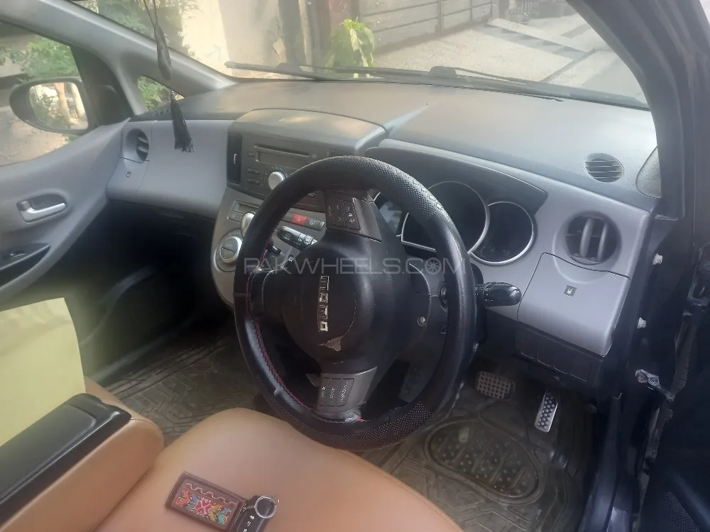 Daihatsu Sonica 2009 for Sale in Lahore Daihatsu Sonica 2009 for Sale in Lahore Image-3