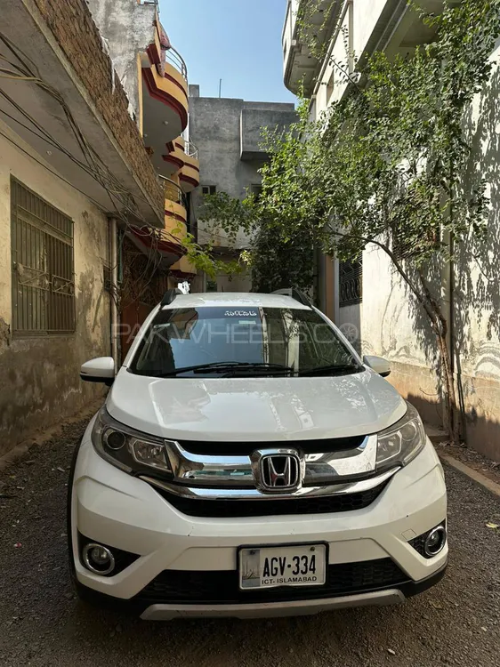 Honda BR-V 2018 for Sale in Islamabad Image-1