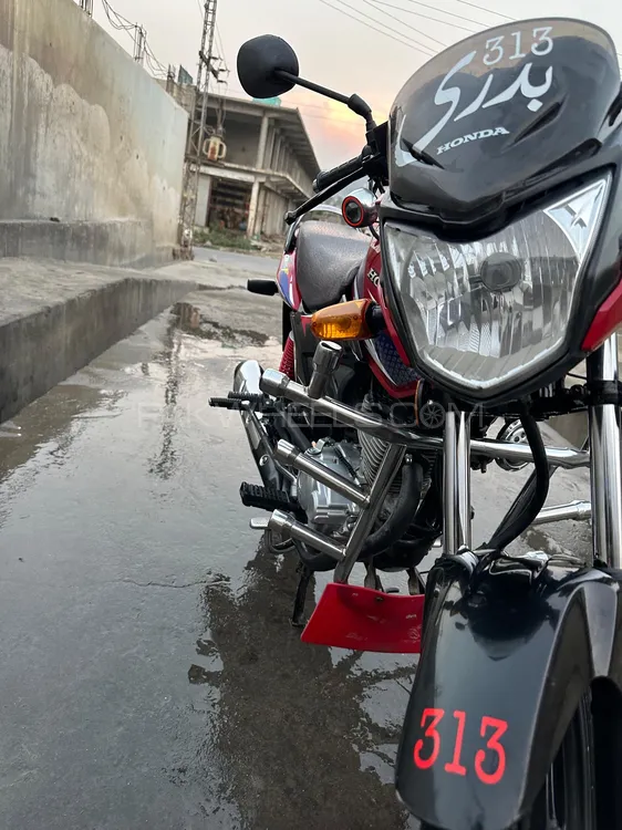 ہونڈا CG 125 Deluxe 2022 for Sale ہونڈا CG 125 Deluxe 2022 for Sale Image-4