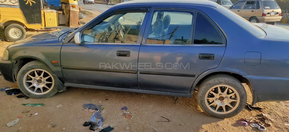 Honda City 2001 for Sale in Hyderabad Image-1