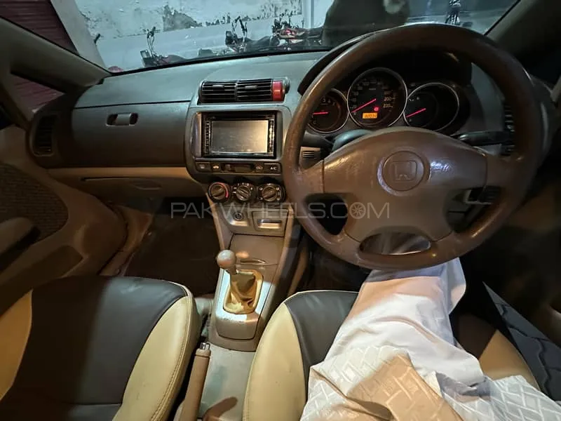 Honda City 2005 for Sale in Faisalabad Honda City 2005 for Sale in Faisalabad Image-6